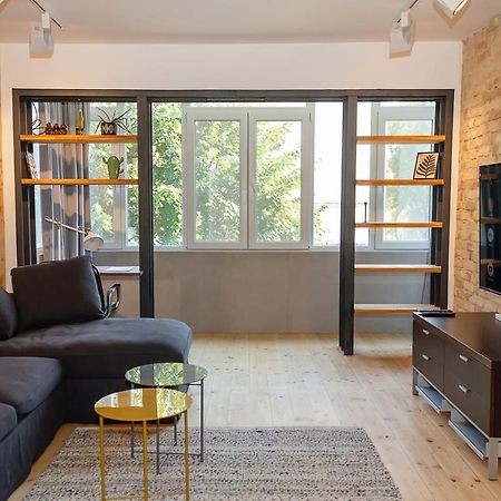 Bright & Spacious 1Bd Apartment With A Charming Balcony By Flat Mаnager Varna Buitenkant foto